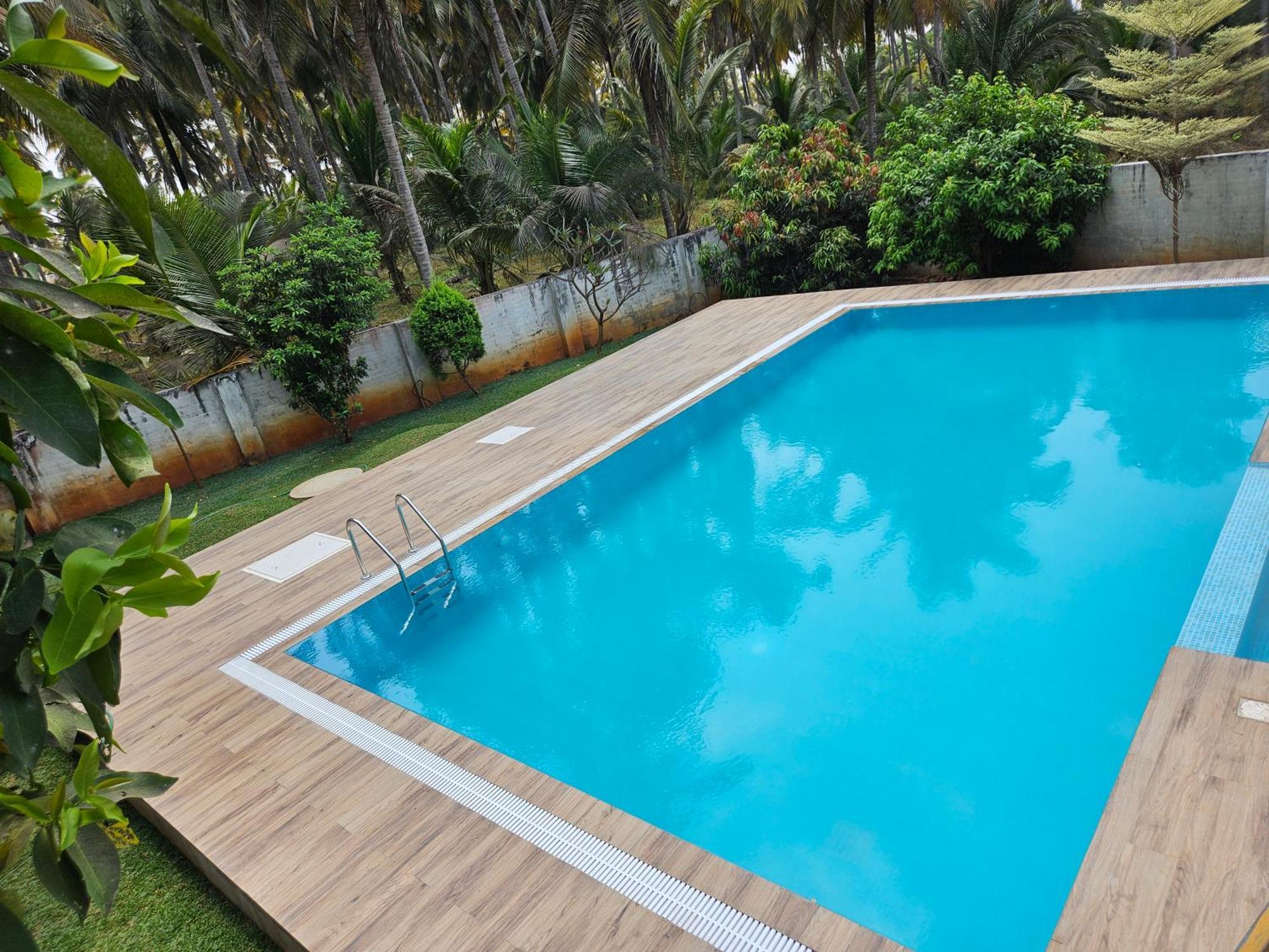 Hotel Gopalapuram International Pollāchi Eksteriør bilde